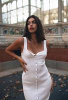 687782385: Chica busca chico en Madrid