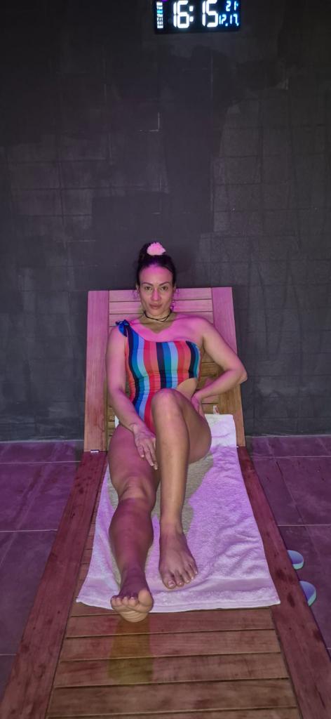 617083769: Chica busca chico en Valencia