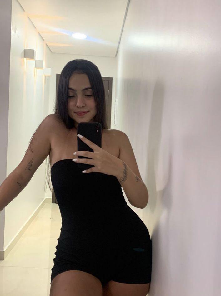 Chica busca chico en Tenerife: 