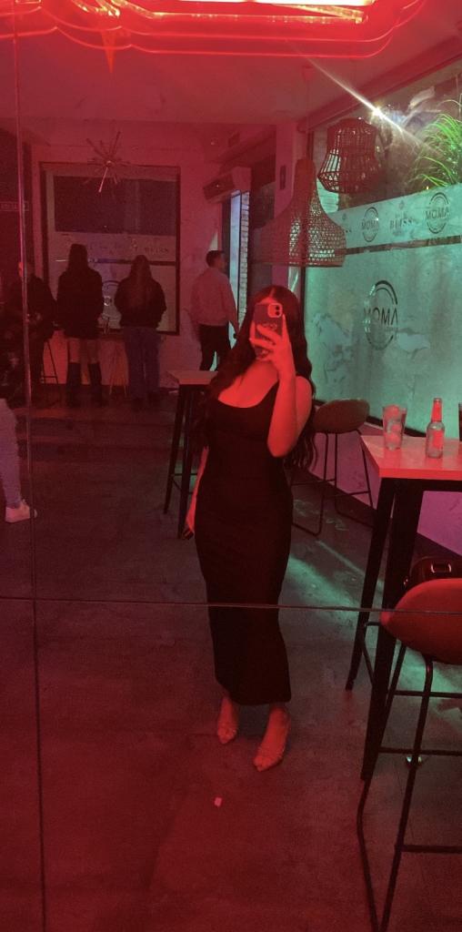 Chica busca chico en Sevilla: 