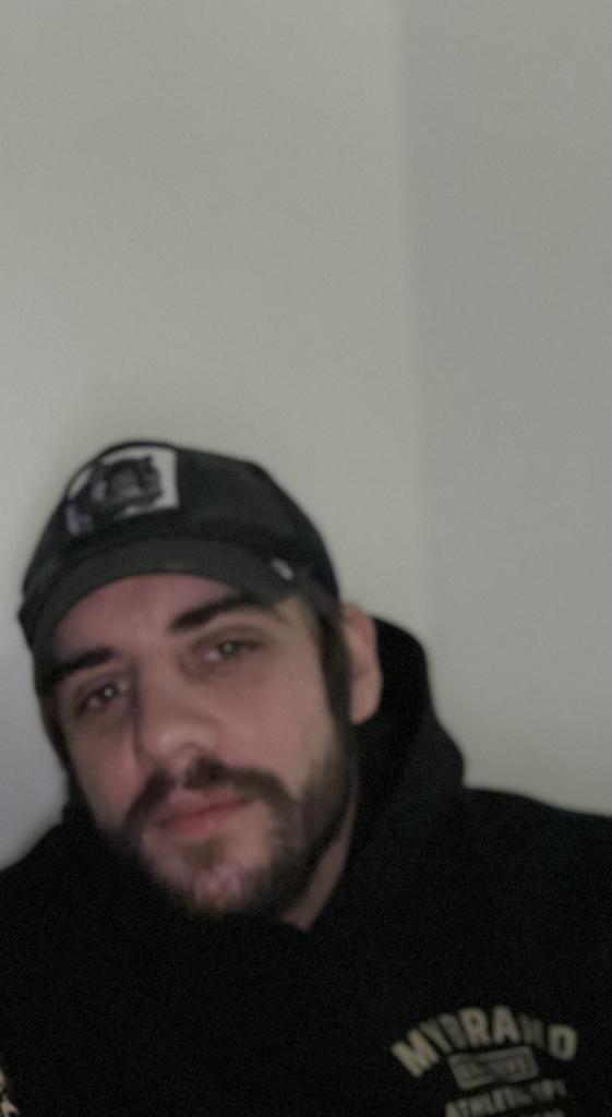 642413340: Chico busca chica en Málaga