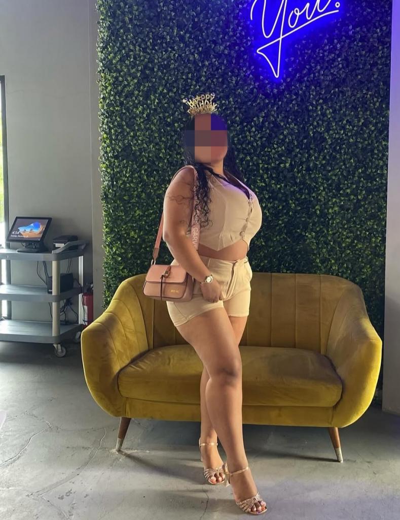 641653506: Chica busca chico en León