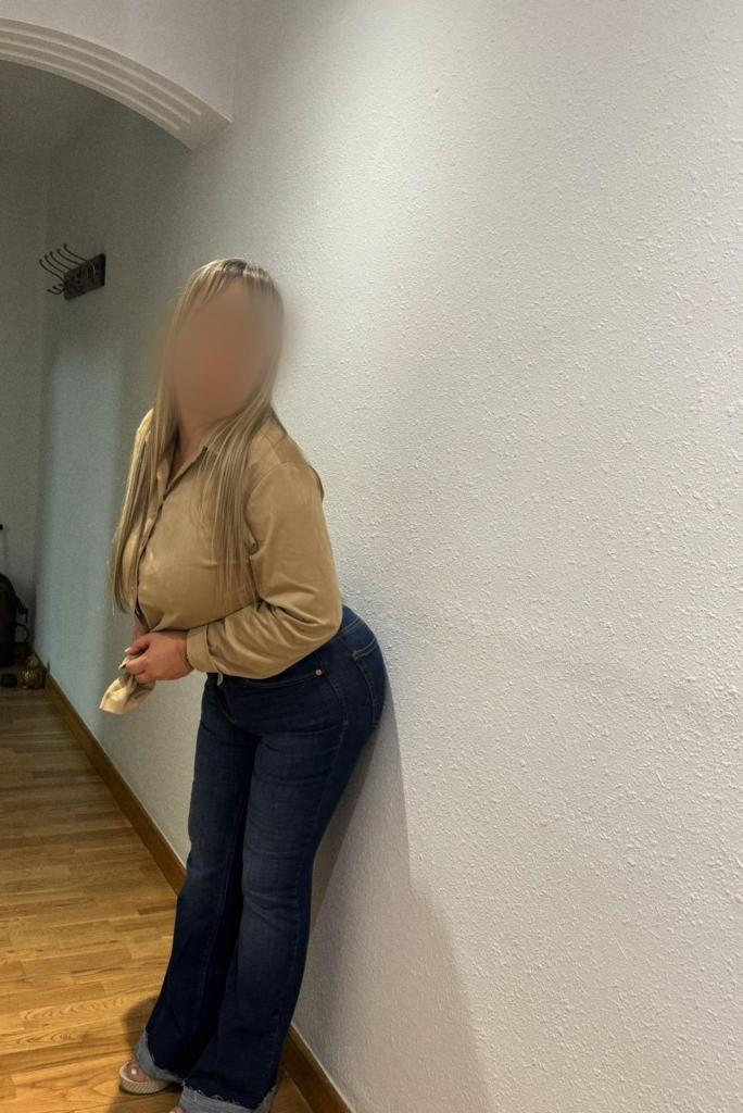 657175463: Chica busca chico en Lugo