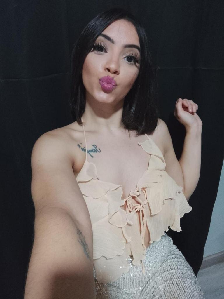 604252168: Chica busca chico en Pontevedra