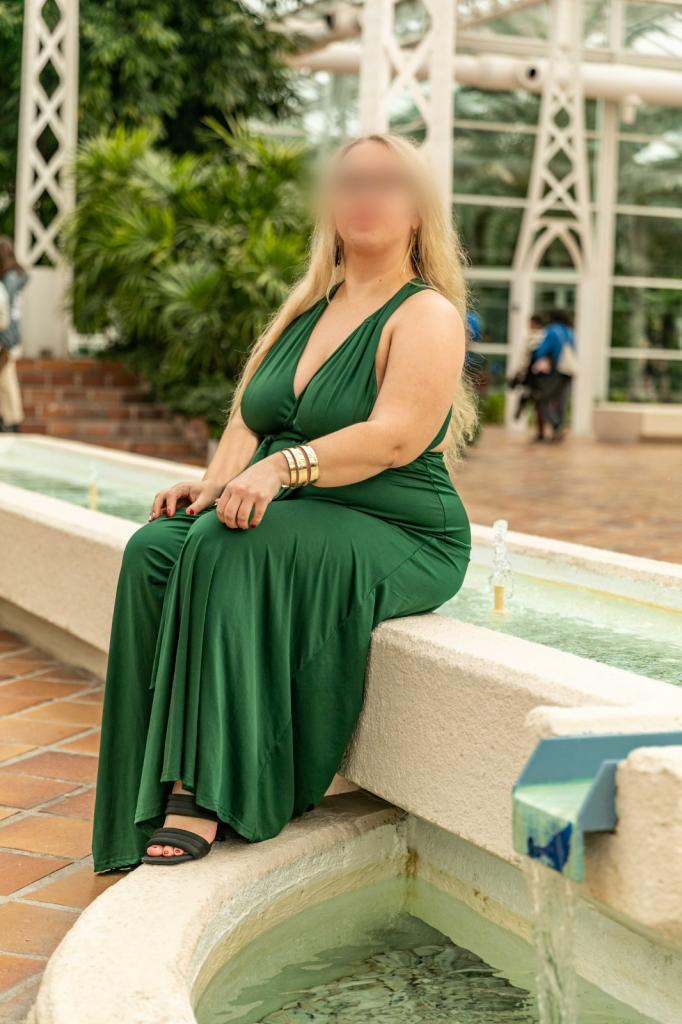 610351271: Chica busca chico en Madrid