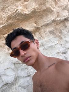 604310347: Chico busca chica en Sevilla