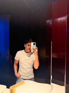 613108042: Chico busca chica en Madrid