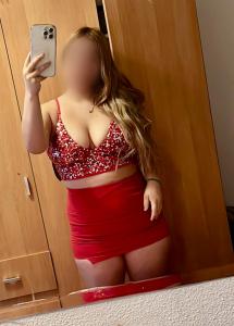 672582240: Chica busca chico en Zaragoza