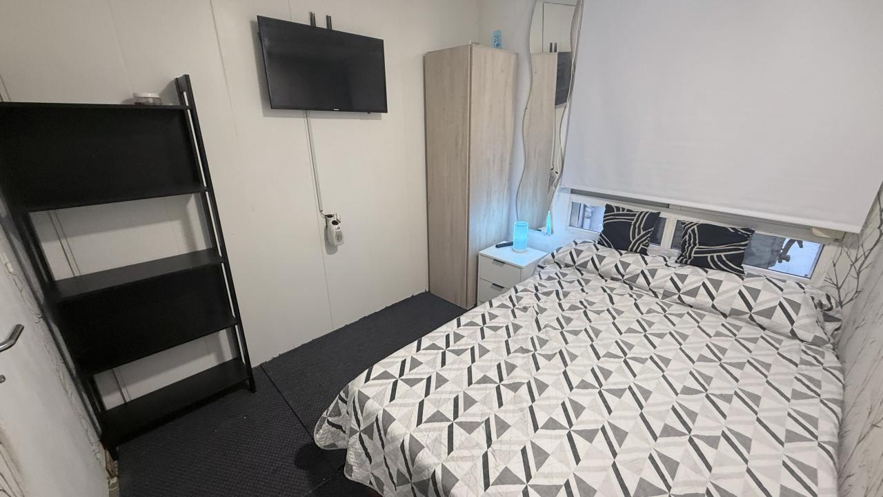 694233398:  en Valencia