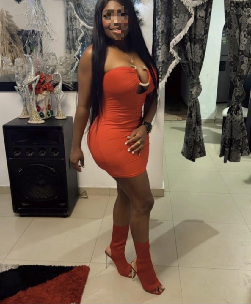 641052998: Chica busca chico en Málaga