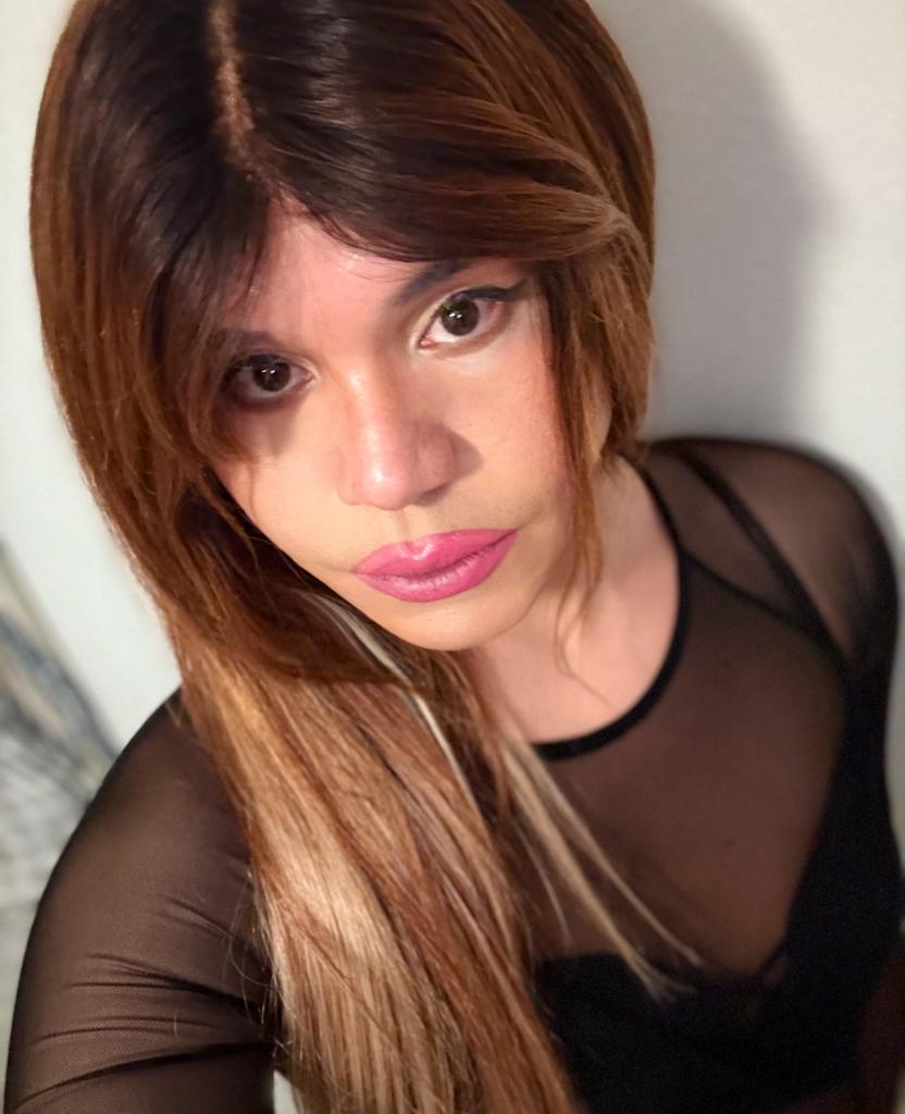 643246342: Chica busca chico en Alicante