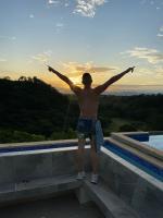 664093531: Chico busca chica en Madrid