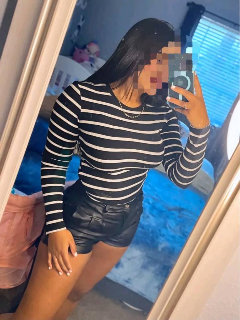 657602403: Chica busca chico en Soria