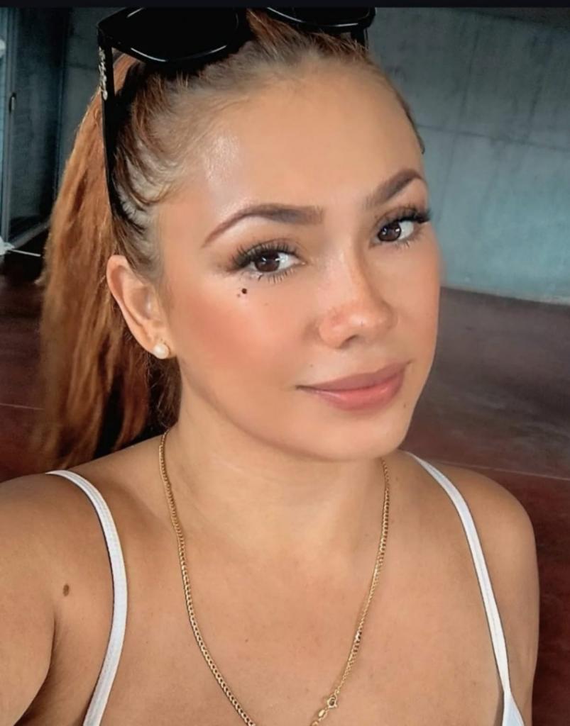 986419963: Chica busca chico en Pontevedra