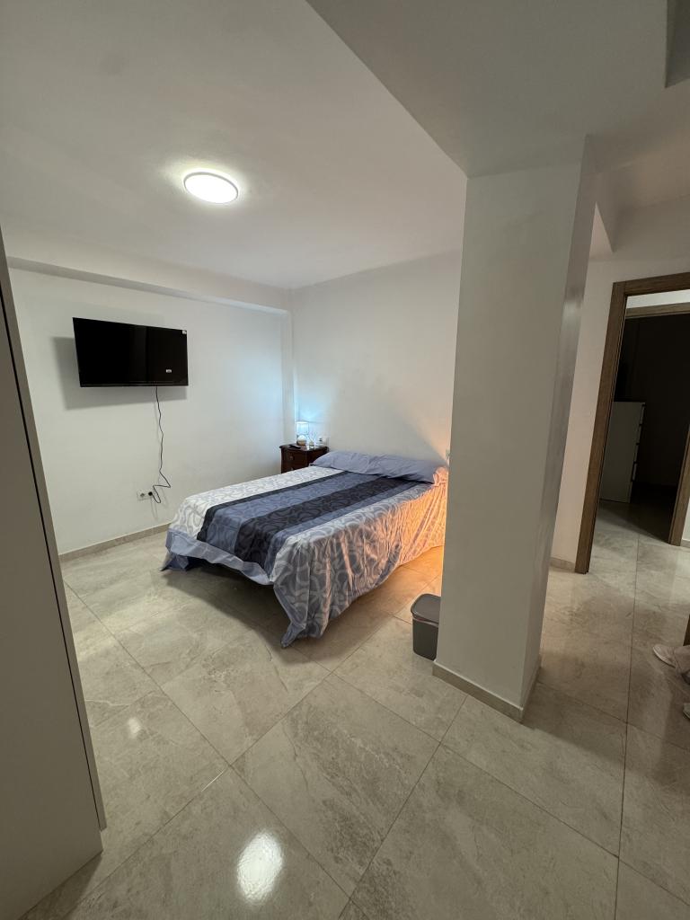 614933762:  en Málaga