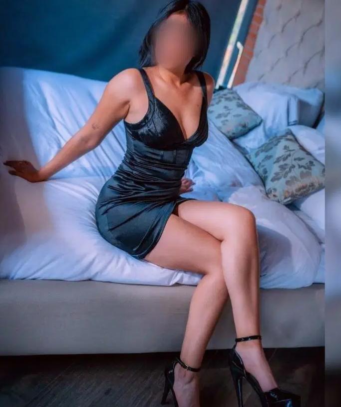 602727253: Chica busca chico en Valencia