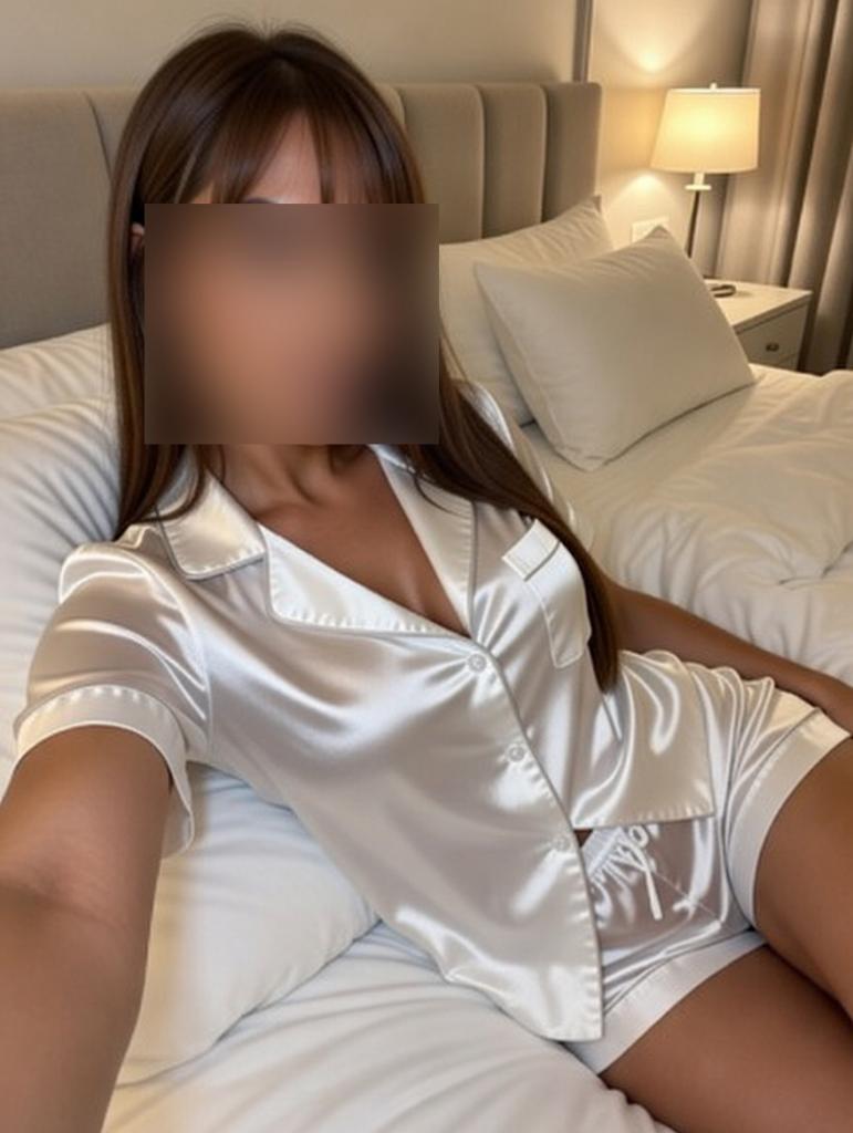 604492721: Chica busca chico en Málaga
