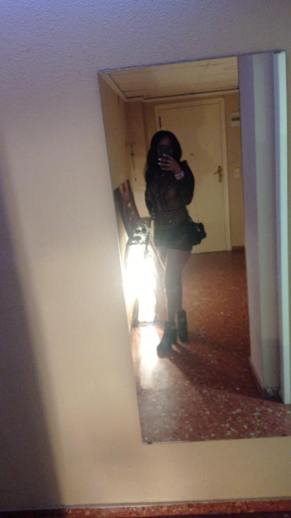 Chica busca chico en Murcia: 