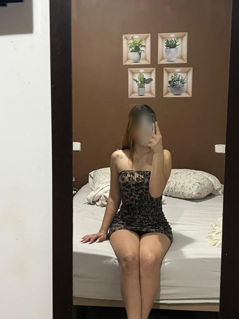 641820576: Chica busca chico en Ciudad Real