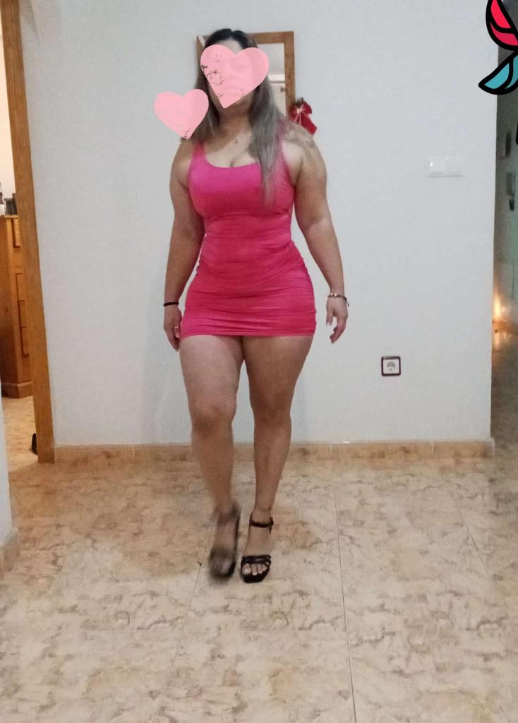 613815305: Chica busca chico en Alicante
