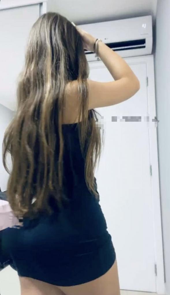 Chica busca chico en Huelva: Chica busca chico