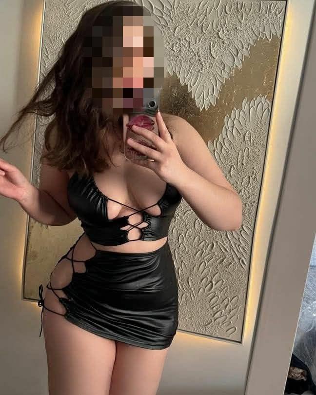 661136627: Chica busca chico en Tarragona