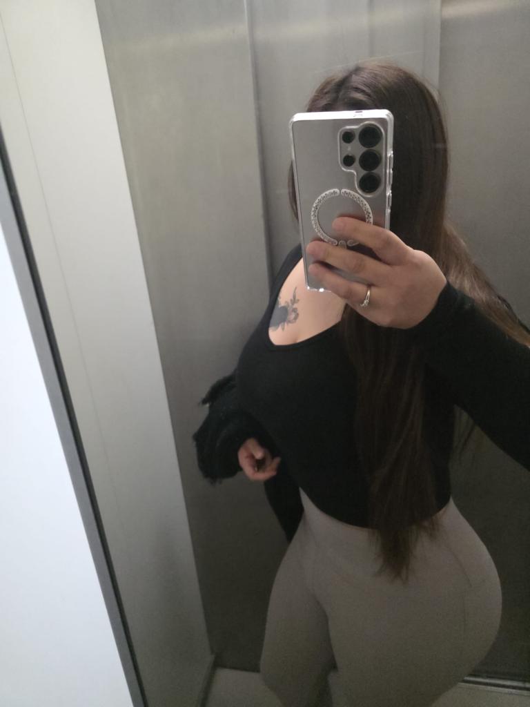 654653540: Chica busca chico en Mallorca