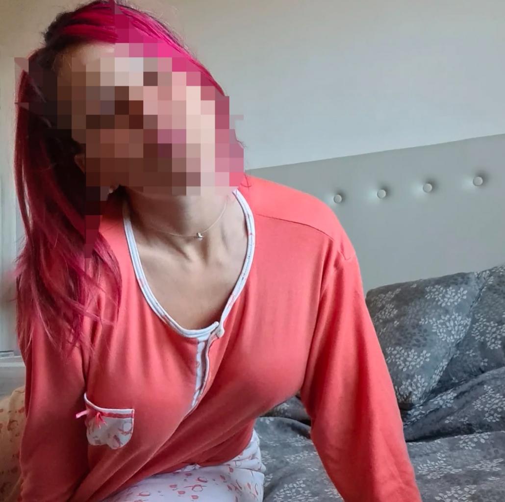 603032582: Chica busca chico en Cádiz