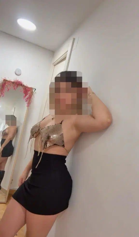 691258756: Chica busca chico en Málaga