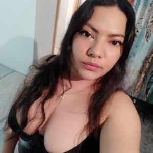 643370618: Chica busca chico en La Coruña