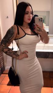 631969263: Chica busca chico en Barcelona