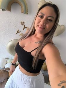 641110984: Chica busca chico en Barcelona