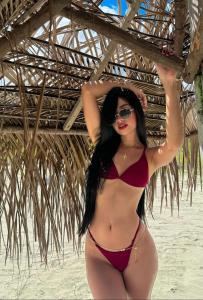 627596952: Chica busca chico en Barcelona