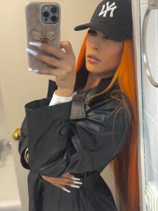 607258101: Travesti en Barcelona