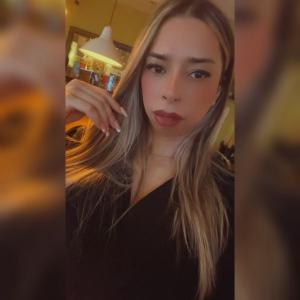 685127564: Chica busca chico en Barcelona