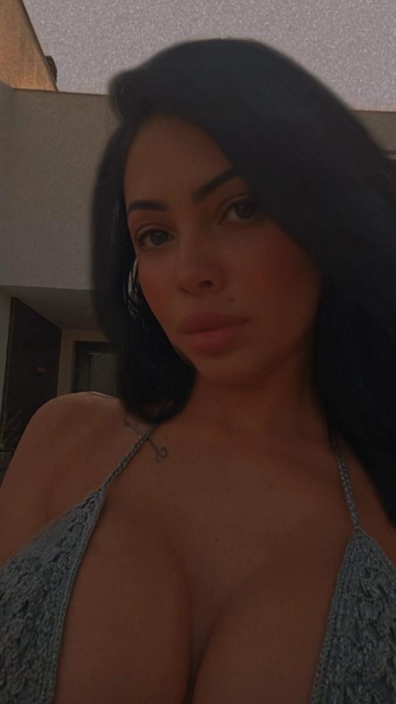 635253351: Chica busca chico en Málaga