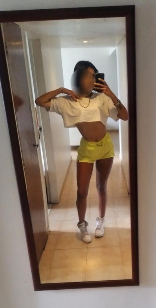 625300262: Chica busca chico en Gerona
