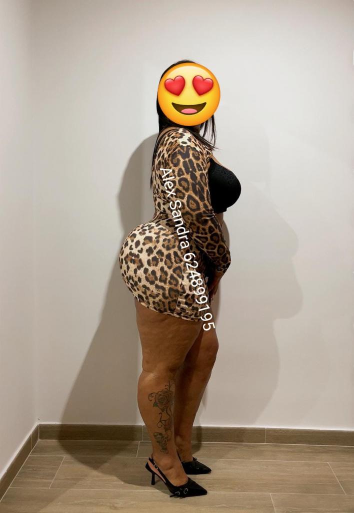 Chica busca chico en Jaén: 