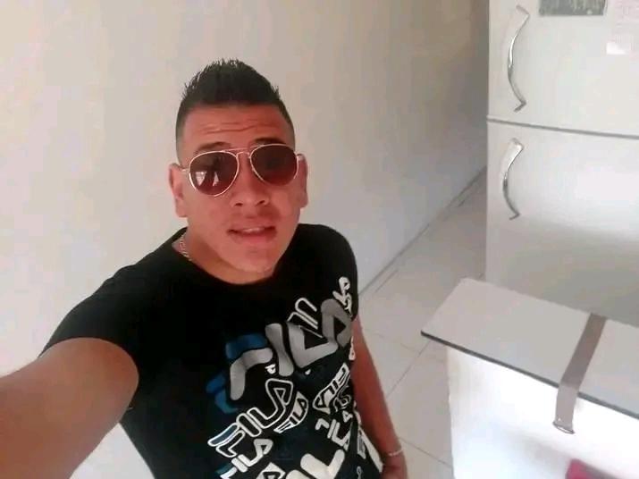 Chico busca chica en Valencia: 