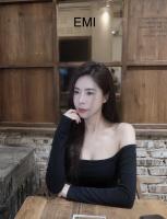 617288550: Chica busca chico en Madrid