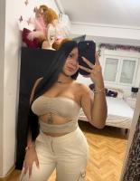 669745865: Chica busca chico en Zaragoza