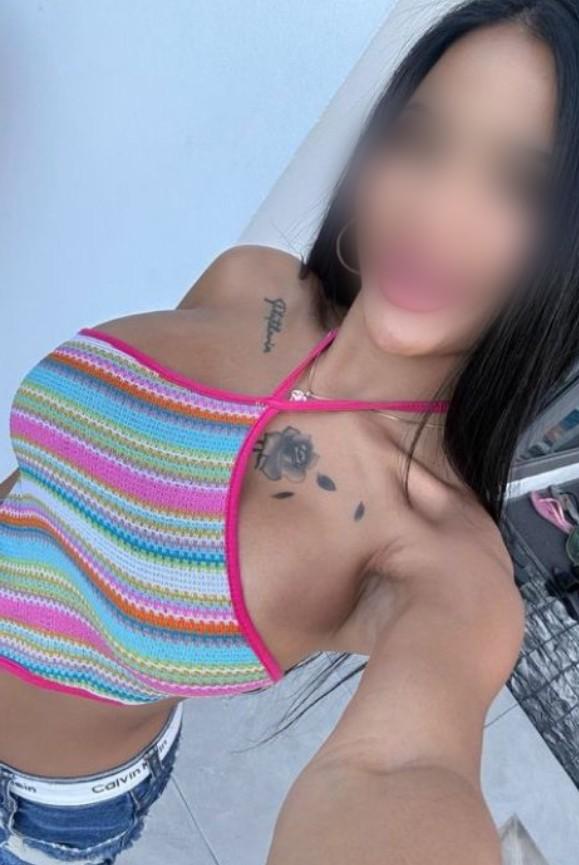 614438896: Chica busca chico en Granada