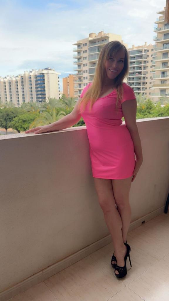 Chica busca chico en Alicante: 