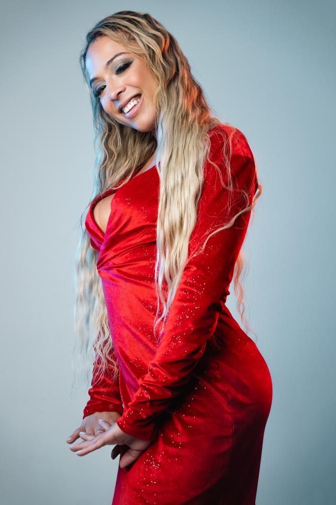 613636926: Travesti en Álava