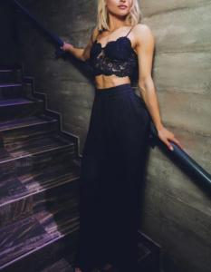 603629701: Chica busca chico en La Coruña