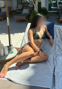 666241902: Chica busca chico en Sevilla