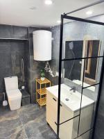 698947098:  en Alicante