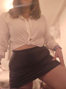 660770807: Chica busca chico en Cantabria