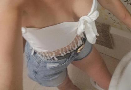 658179475: Chica busca chico en Granada