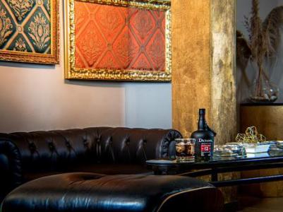 695355217:  en Barcelona